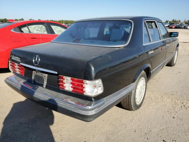 WDBCA2506KA477934 - 1989 MERCEDES-BENZ 300 SEL BLACK photo 4