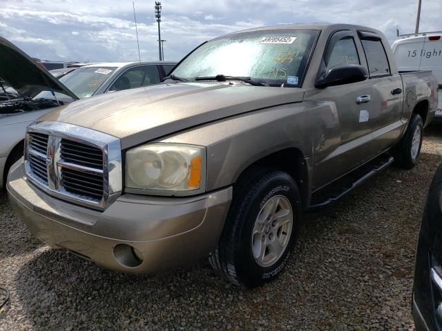 1D7HW48P67S199019 - 2007 DODGE DAKOTA QUA GRAY photo 2