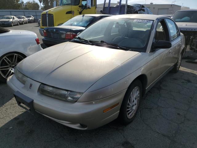 1G8ZK5278WZ224236 - 1998 SATURN S SERIES BEIGE photo 2