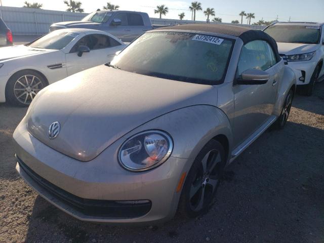 3VW507AT7GM801617 - 2016 VOLKSWAGEN BEETLE S/S 银色 照片 2