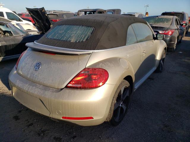 3VW507AT7GM801617 - 2016 VOLKSWAGEN BEETLE S/S 银色 照片 4