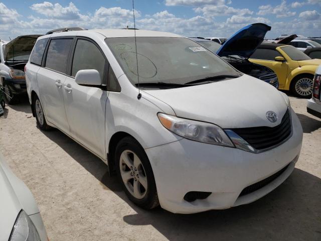 5TDKK3DC4BS166045 - 2011 TOYOTA SIENNA LE WHITE photo 1