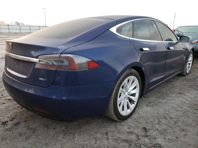 5YJSA1E29HF181893 - 2017 TESLA MODEL S Կապույտ լուսանկար 4