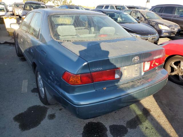 4T1BF22K11U963397 - 2001 TOYOTA CAMRY LE GREEN photo 3