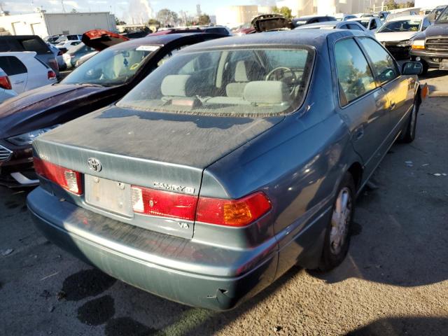 4T1BF22K11U963397 - 2001 TOYOTA CAMRY LE GREEN photo 4