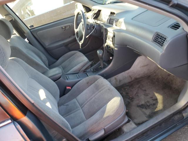 4T1BF22K11U963397 - 2001 TOYOTA CAMRY LE GREEN photo 5