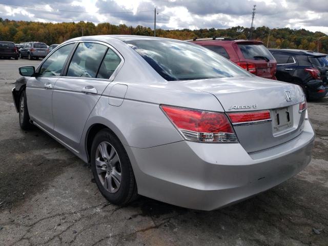 1HGCP2F66BA087711 - 2011 HONDA ACCORD SE SILVER photo 3