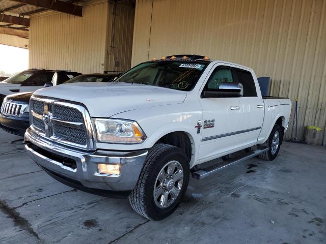 3C6UR5GLXFG500313 - 2015 RAM 2500 LONGH WHITE photo 2