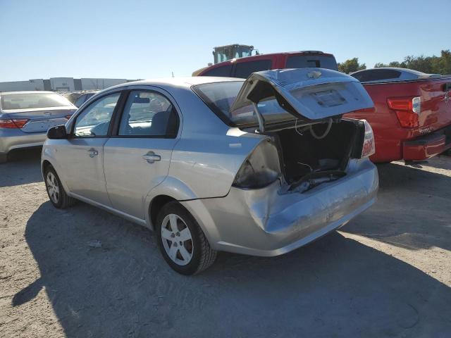 KL1TD56607B119005 - 2007 CHEVROLET AVEO BASE SILVER photo 3