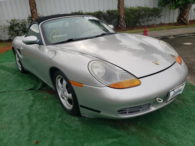 WP0CA2989WU620703 - 1998 PORSCHE BOXSTER SILVER photo 1