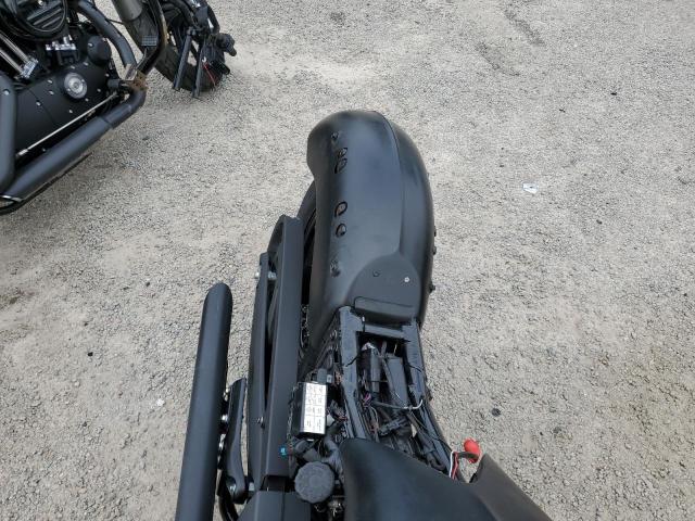 5VPCWBAB1H3058749 - 2017 VICTORY MOTORCYCLES HIGH-BALL Schwarz Foto 6