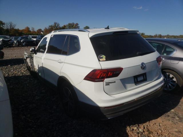 3VV2B7AX8JM010203 - 2018 VOLKSWAGEN TIGUAN SE WHITE photo 3