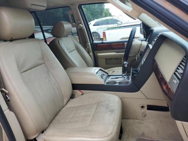 5LMFU28565LJ00919 - 2005 LINCOLN NAVIGATOR ბეჟი ფოტო 5