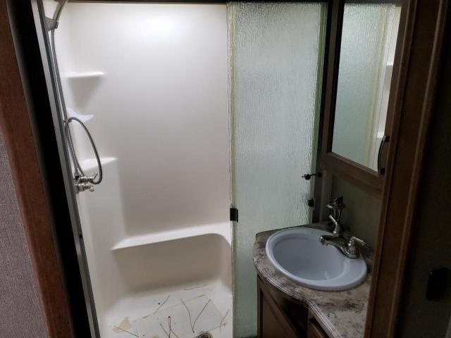 573FR4228H3308607 - 2017 GRAN REFLECTION TWO TONE photo 7