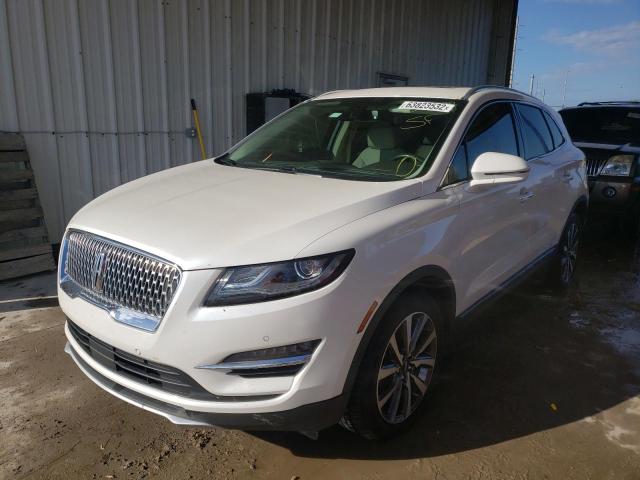 5LMCJ3C94KUL06452 - 2019 LINCOLN MKC RESERV WHITE photo 2