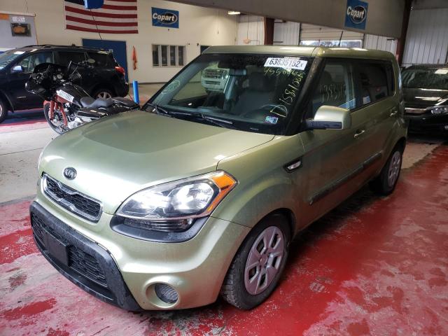 KNDJT2A5XC7455046 - 2012 KIA SOUL GREEN photo 2