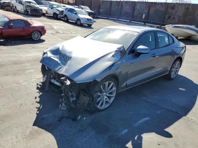 7JR102FK2LG045673 - 2020 VOLVO S60 T5 MOM GRAY photo 2