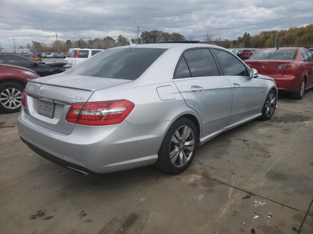 WDDHF2EB6BA293980 - 2011 MERCEDES-BENZ E 350 BLUE SILVER photo 4