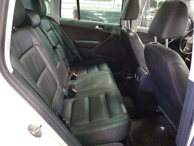 WVGUV7AX2HK035335 - 2017 VOLKSWAGEN TIGUAN SPO თეთრი ფოტო 6