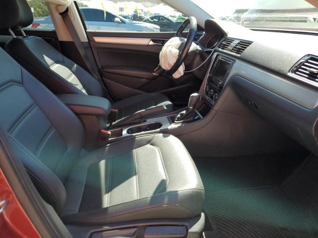 1VWLA7A36KC000577 - 2019 VOLKSWAGEN PASSAT WOL RED photo 5