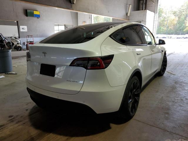 5YJYGDEE7LF046196 - 2020 TESLA MODEL Y أبيض صورة 4