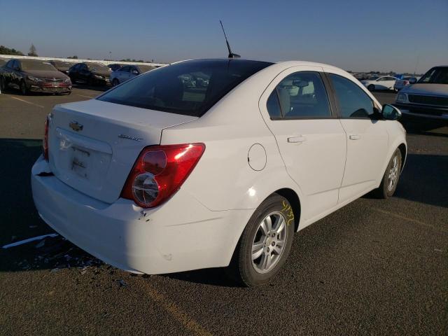 1G1JB5SH9C4140438 - 2012 CHEVROLET SONIC LS WHITE photo 4
