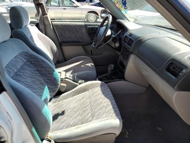 JF1SF6559YH700553 - 2000 SUBARU FORESTER S WHITE photo 5