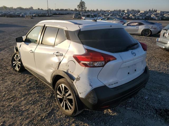 3N1CP5CU0KL547105 - 2019 NISSAN KICKS S WHITE photo 3