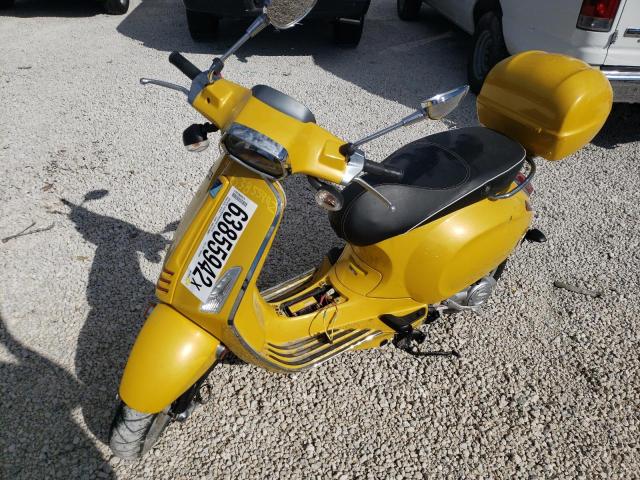 ZAPC536B8F5200708 - 2015 VESPA PRIMAVERA YELLOW photo 2