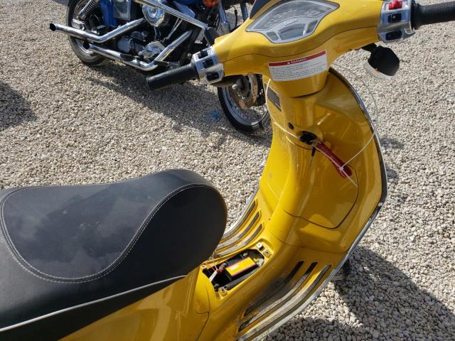 ZAPC536B8F5200708 - 2015 VESPA PRIMAVERA YELLOW photo 5