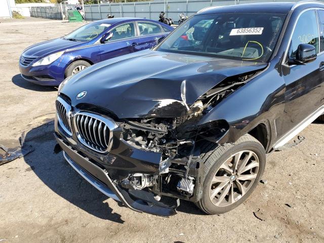 5UXTR9C56KLE18032 - 2019 BMW X3 XDRIVE3 BLACK photo 9