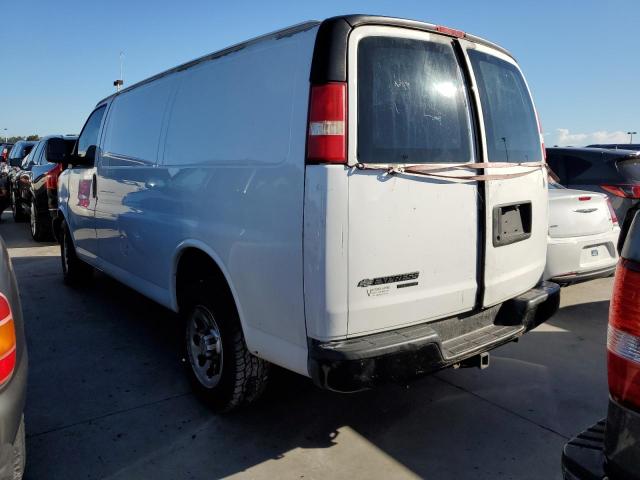 1GCSGAFX5C1106098 - 2012 CHEVROLET EXPRESS G1 WHITE photo 3