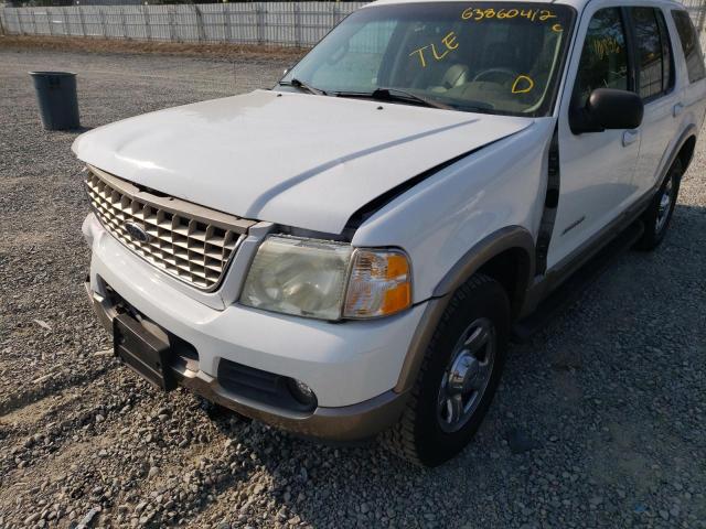 1FMZU74W72ZA64579 - 2002 FORD EXPLORER E WHITE photo 10