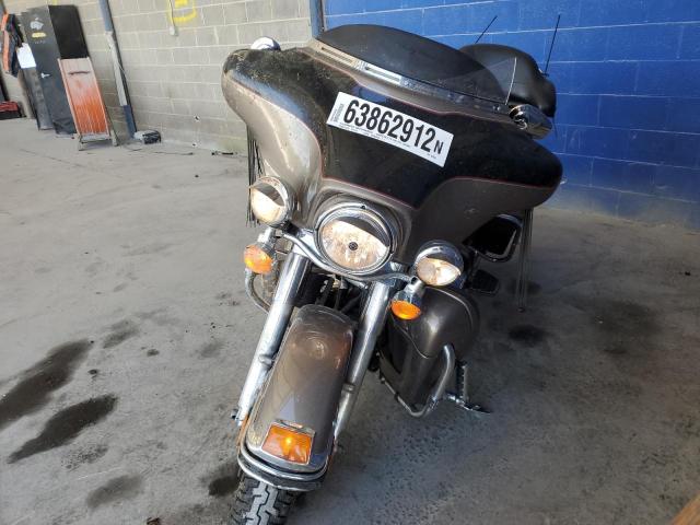 1HD1FCW115Y628080 - 2005 HARLEY-DAVIDSON FLHTCUI 棕色 照片 2