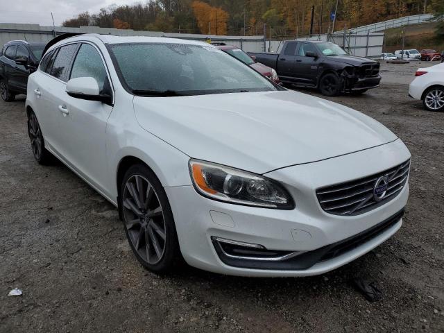 YV1612SC1F1197378 - 2015 VOLVO V60 PREMIE WHITE photo 1