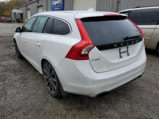 YV1612SC1F1197378 - 2015 VOLVO V60 PREMIE WHITE photo 3