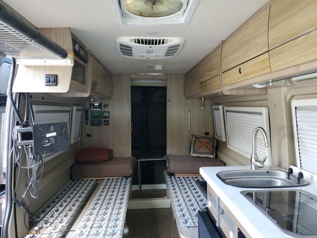 3C6URVJG6JE119106 - 2019 WINNEBAGO TRAVATO გრაფიტი ფოტო 9