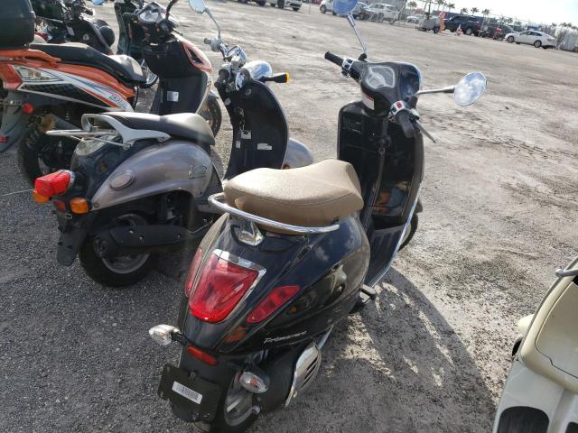 ZAPC536B3K5300452 - 2019 VESPA PRIMAVERA BLACK photo 4