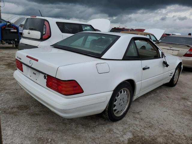 WDBFA67F5WF157385 - 1998 MERCEDES-BENZ SL 500 WHITE photo 4