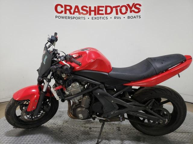 JKAEXEA188A043104 - 2008 KAWASAKI EX650 A Qırmızı foto 3