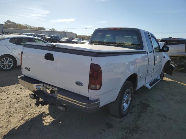 1FTDX1761VKB30216 - 1997 FORD F150 WHITE photo 4