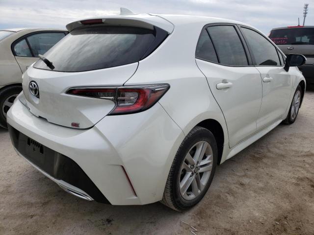 JTND4RBE1L3103915 - 2020 TOYOTA COROLLA SE WHITE photo 4