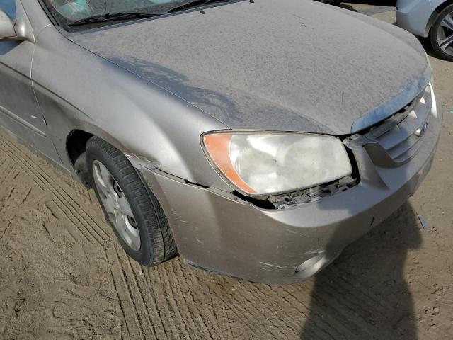 KNAFE122665275252 - 2006 KIA SPECTRA LX TAN photo 9