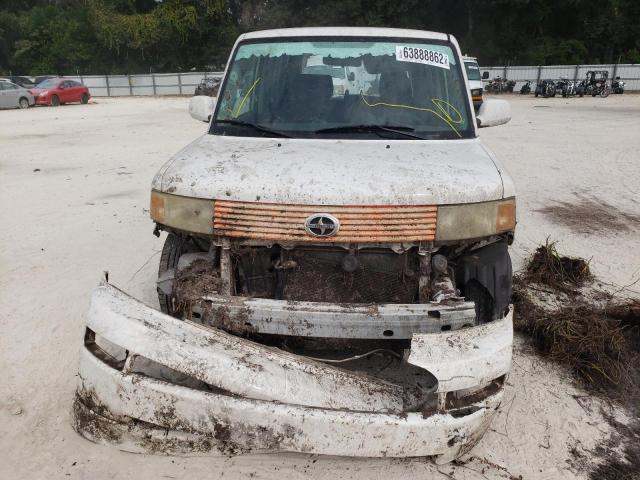 JTLKT324350174187 - 2005 TOYOTA SCION XB თეთრი ფოტო 9