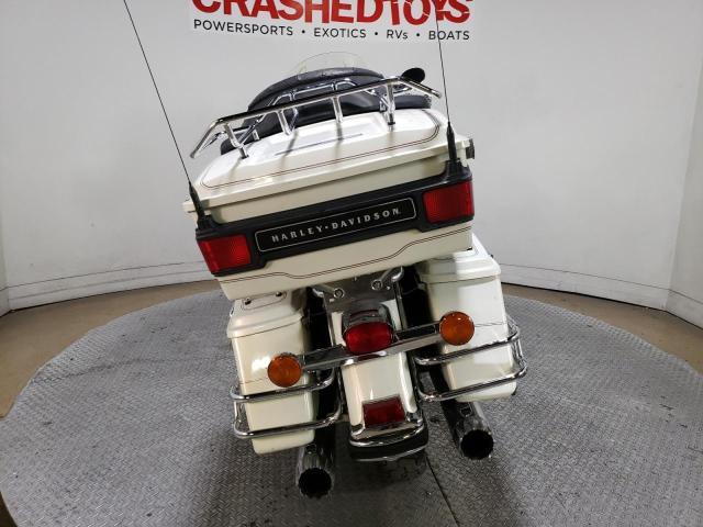 1HD1FCW1X3Y636451 - 2003 HARLEY-DAVIDSON FLHTCUI 白色 照片 4