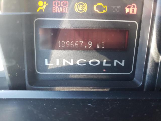 5LMJJ2H57AEJ02289 - 2010 LINCOLN NAVIGATOR 白色 照片 8