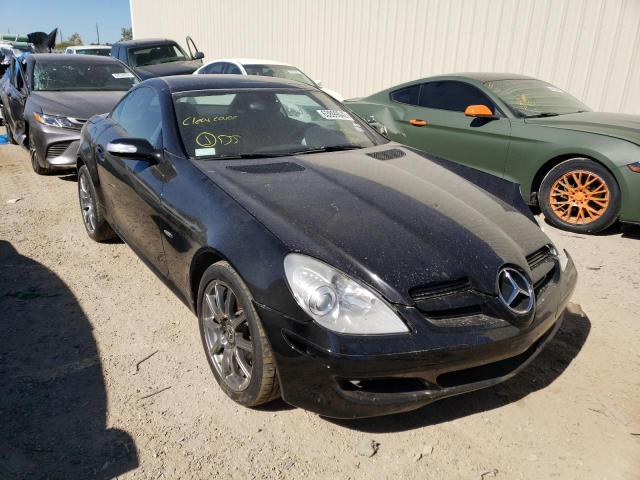 WDBWK54F28F186292 - 2008 MERCEDES-BENZ SLK 280 BLACK photo 1