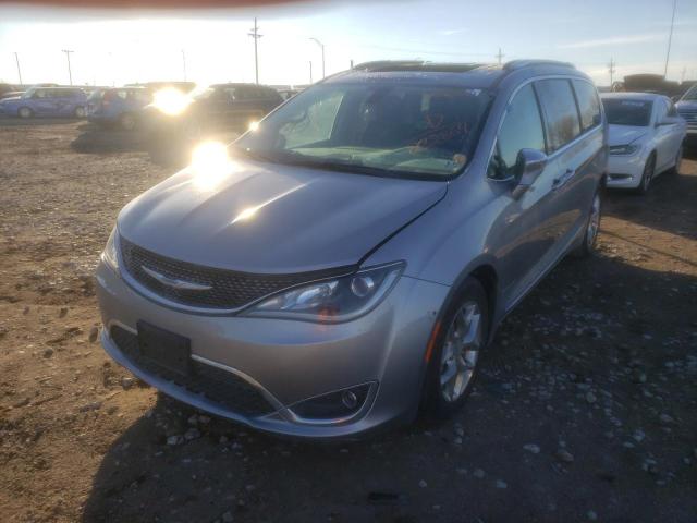 2C4RC1GG0JR232869 - 2018 CHRYSLER PACIFICA L SILVER photo 2