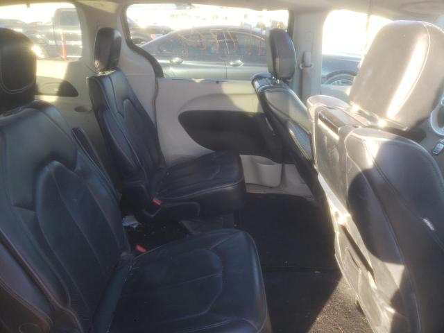 2C4RC1GG0JR232869 - 2018 CHRYSLER PACIFICA L SILVER photo 6