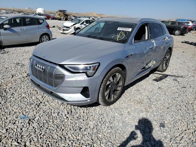 WA1AAAGE6NB023779 - 2022 AUDI E-TRON PRE SILVER photo 2